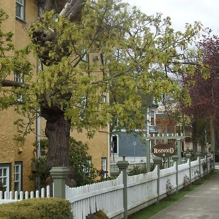 Rosewood Inn Victoria Ngoại thất bức ảnh